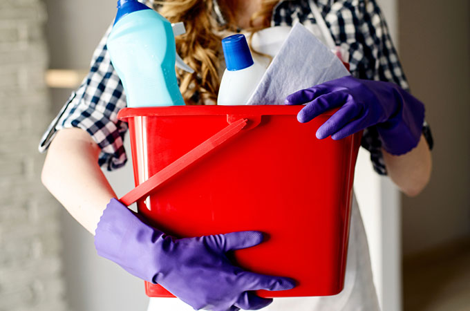 Glamour Magazine: Effects of Household Products on Your Fertility